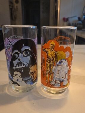 Star Wars Glasses with Vader, C-3PO & R2-D2 in Purple, Orange, Gold